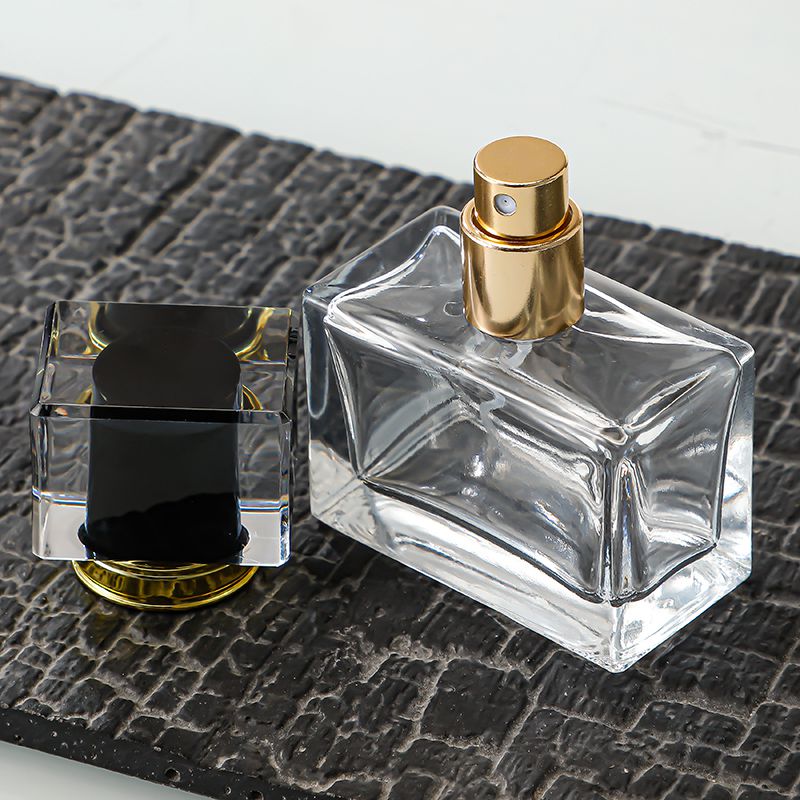 Portable perfume bottle