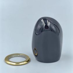 Black perfume bottle top for cologne bottle